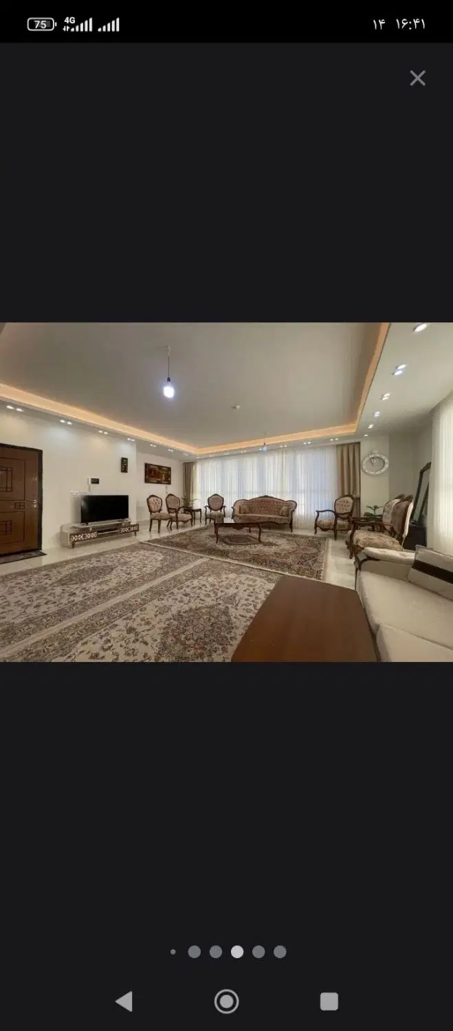 تک واحدی سه بر نور  الهیه چهارراه چراغ قرمز نجفی