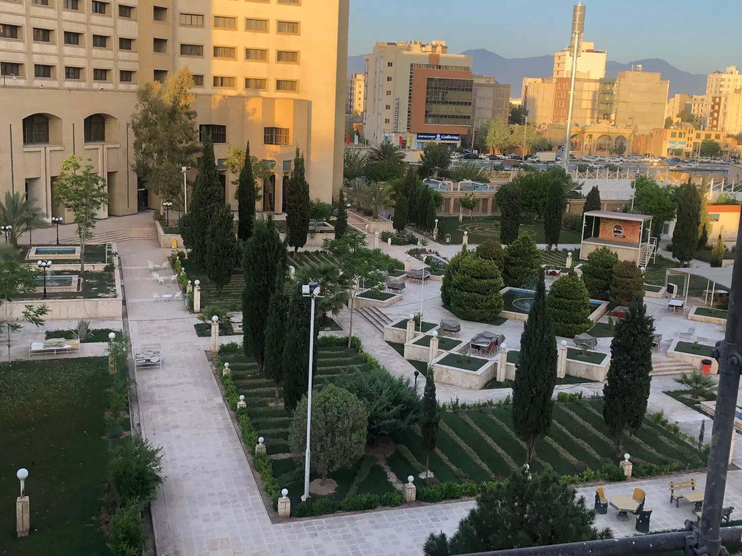 فروش اپارتمان ۱۳۰ و۱۸۰متر والفجر