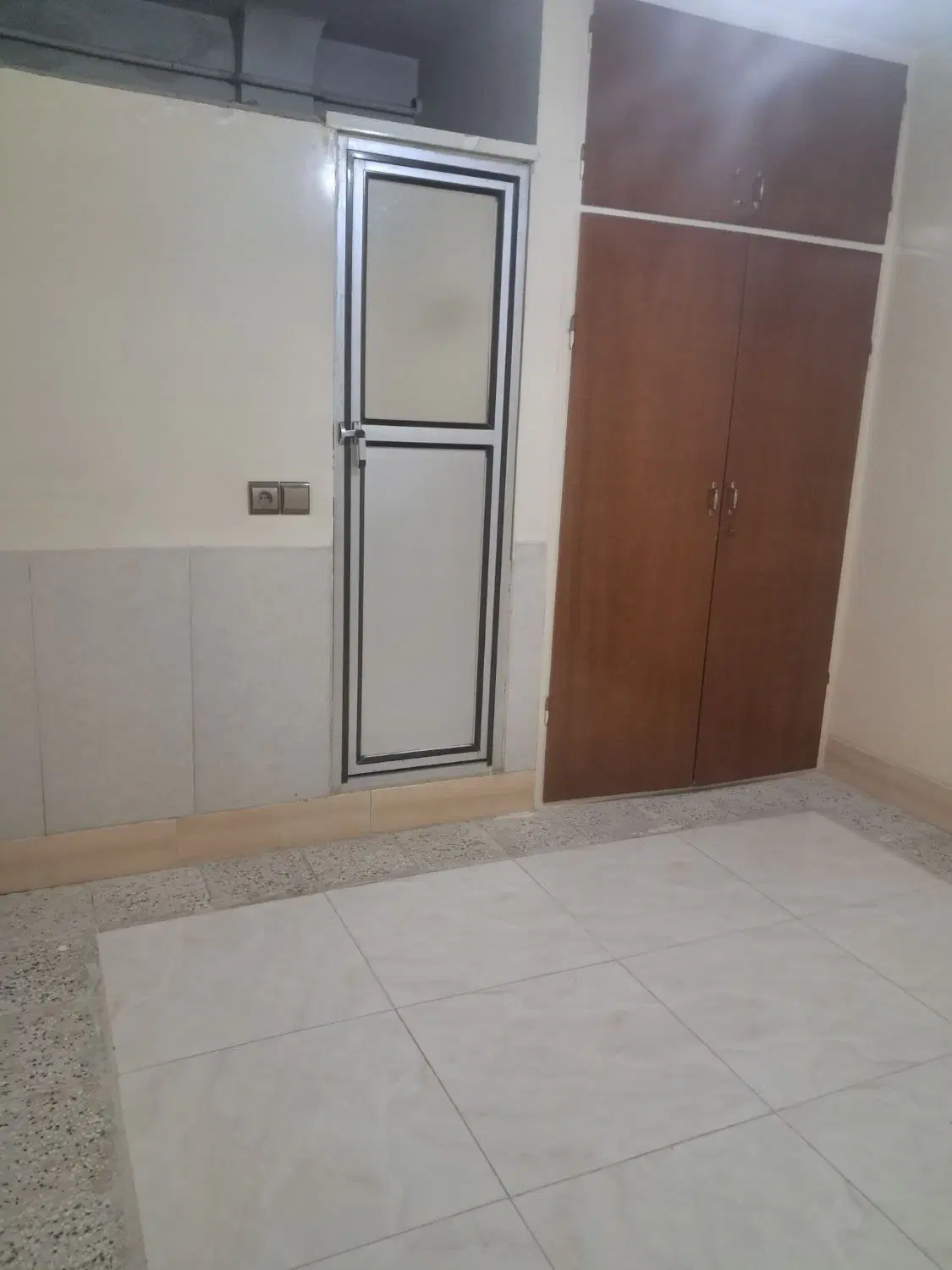 ۱۱۵متر _بلوار رحیمی_غرق نور