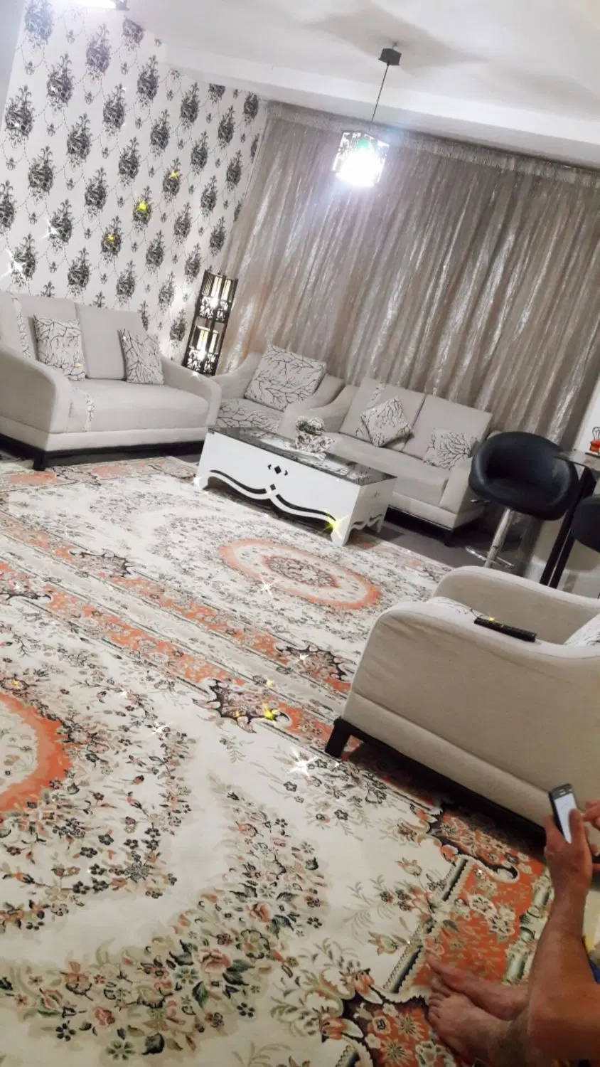 خانه اپارتمانی سروستان