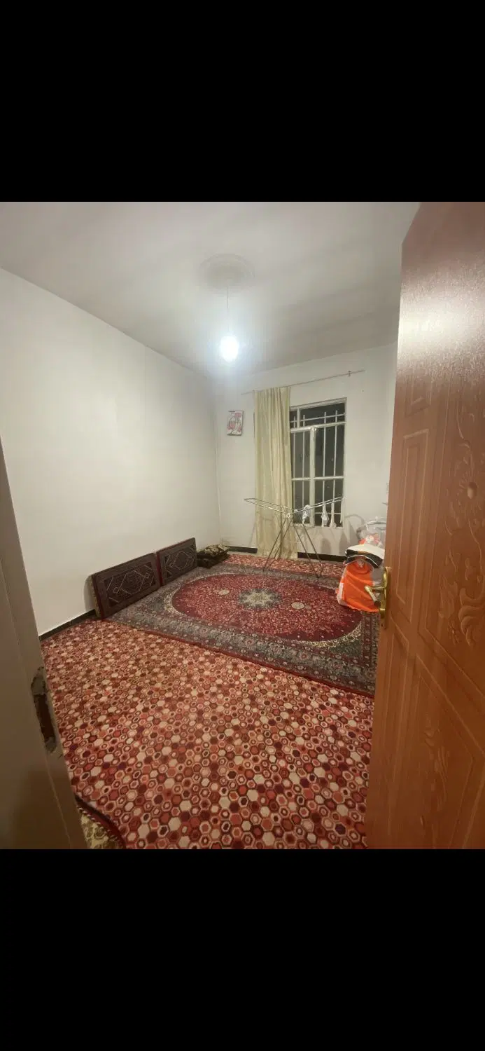 خانه مسکونی کانی دینار نزدیک میدان شورا