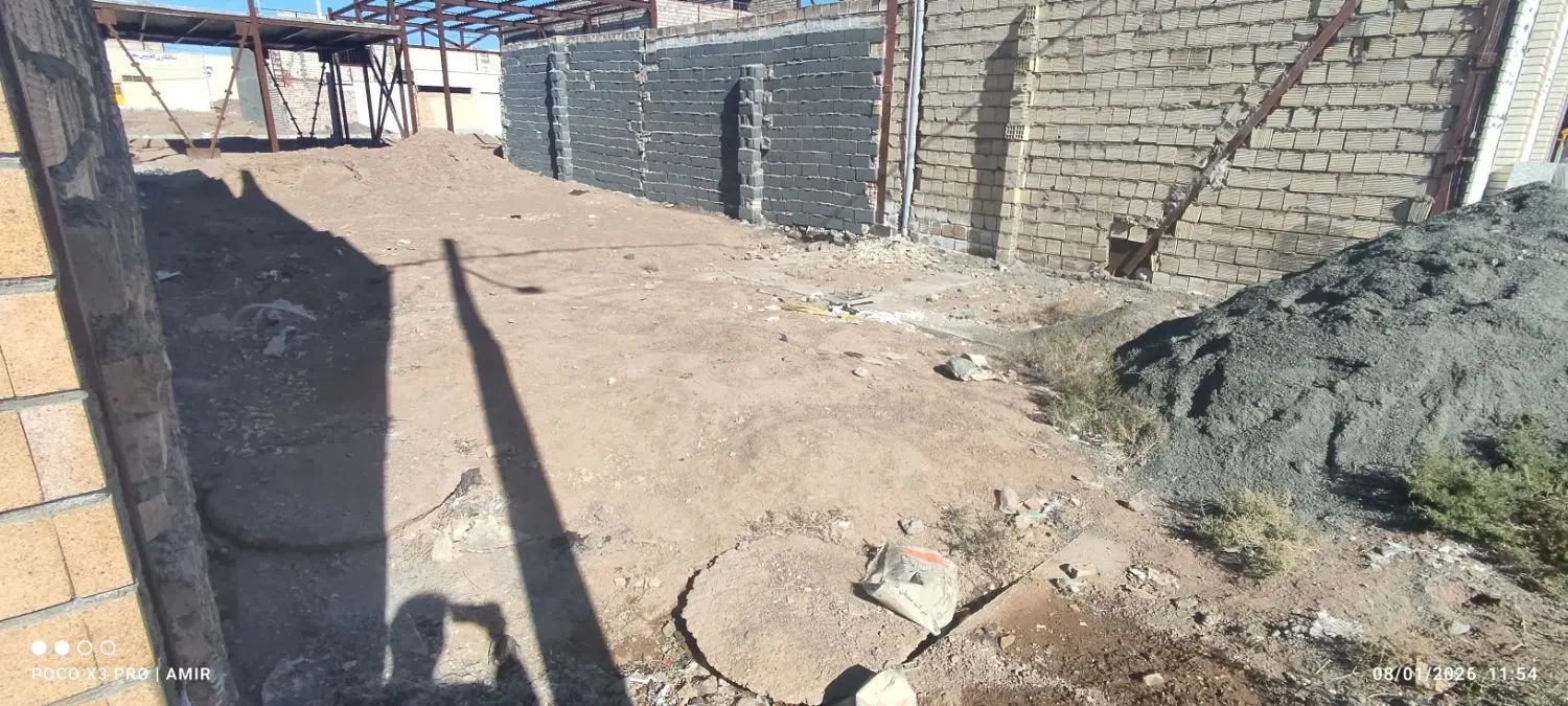 زمین شوکت آباد