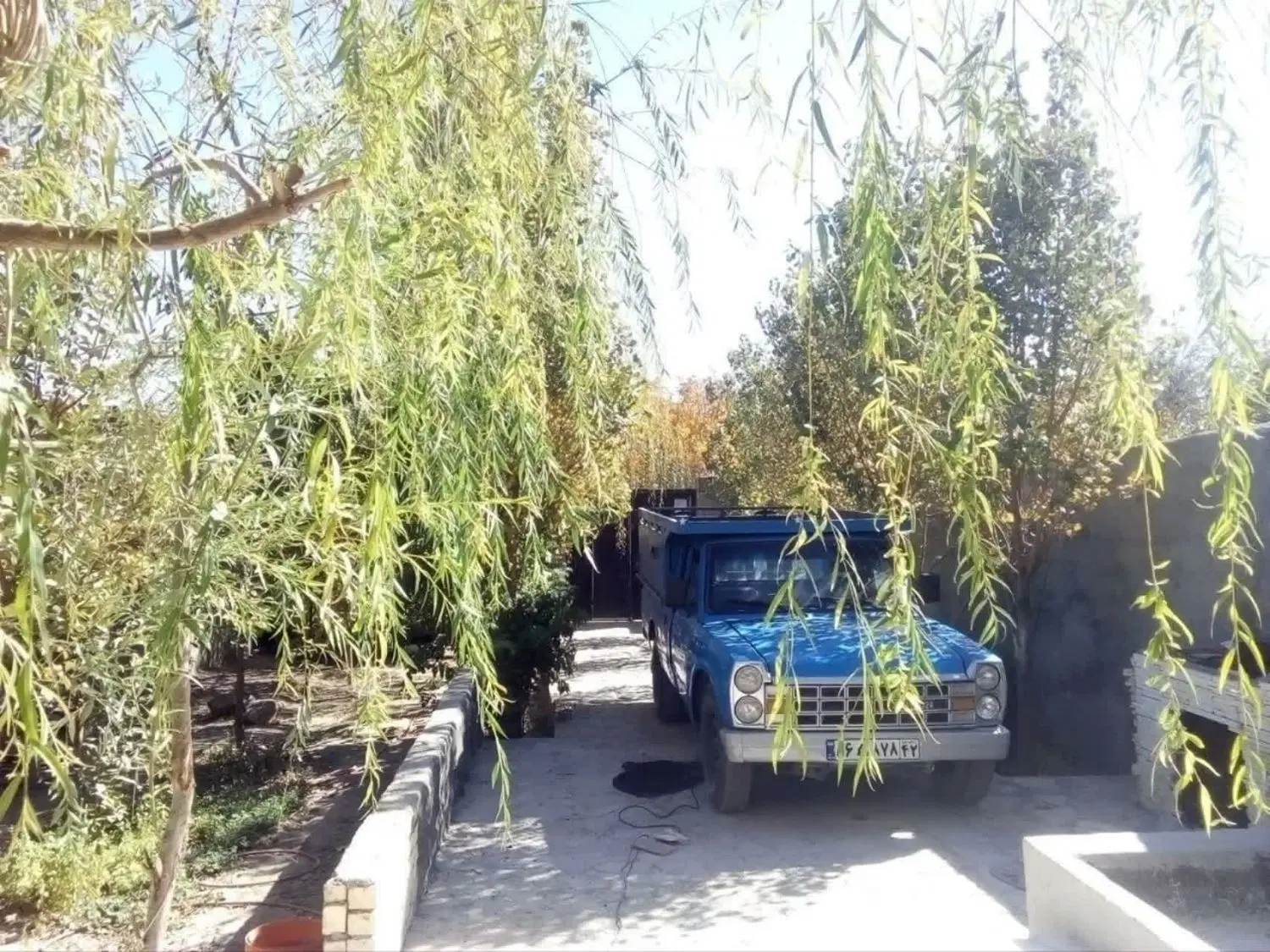 ۲۸۵ متر داخل بافت ۱۰۰ متر بنا دو خواب