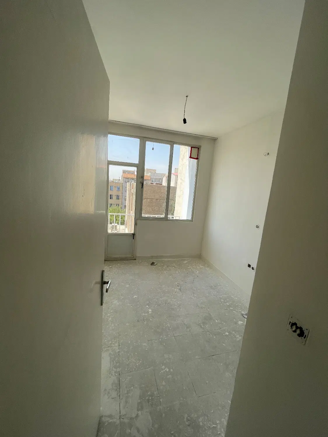 واحد ۶۰ متری  سند دار