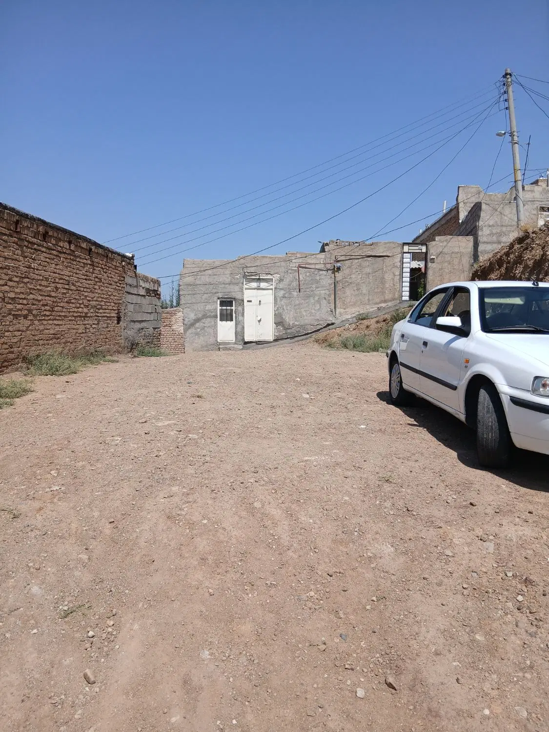 فروش زمین مسکونی ۱۲۶ متر