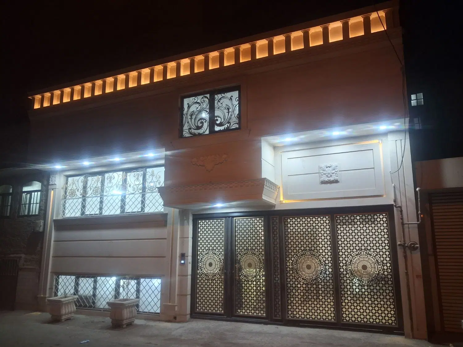 عراقی ویلایی ۲طبقه ۱۰متر بر اکازیون