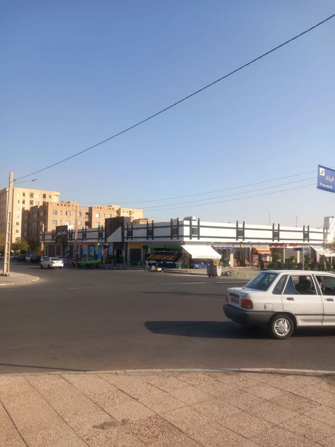مغازه تجاری دوبر همکف