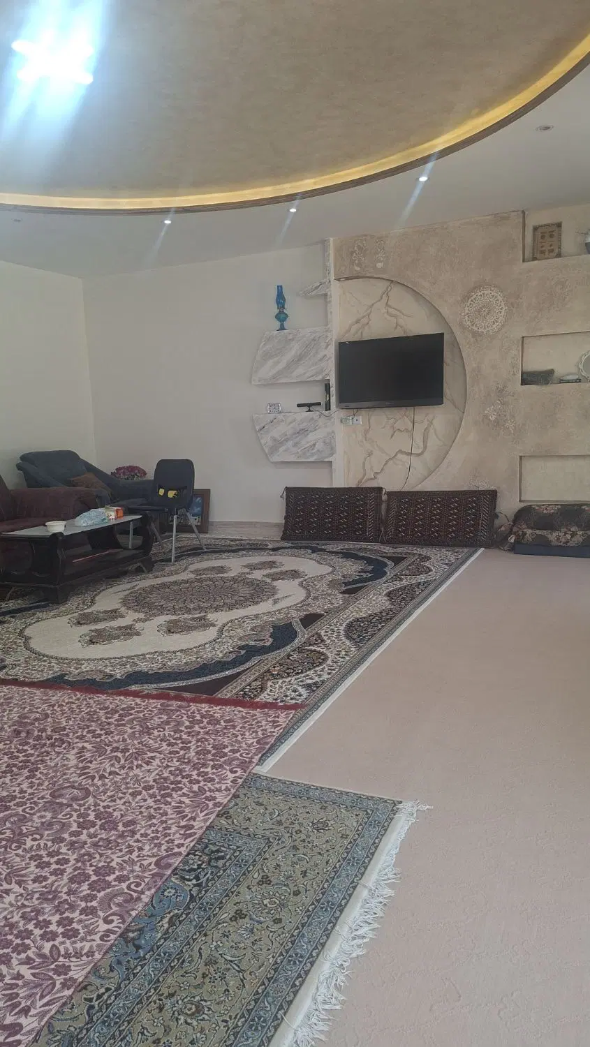 فروش باغ به علت مهاجرت