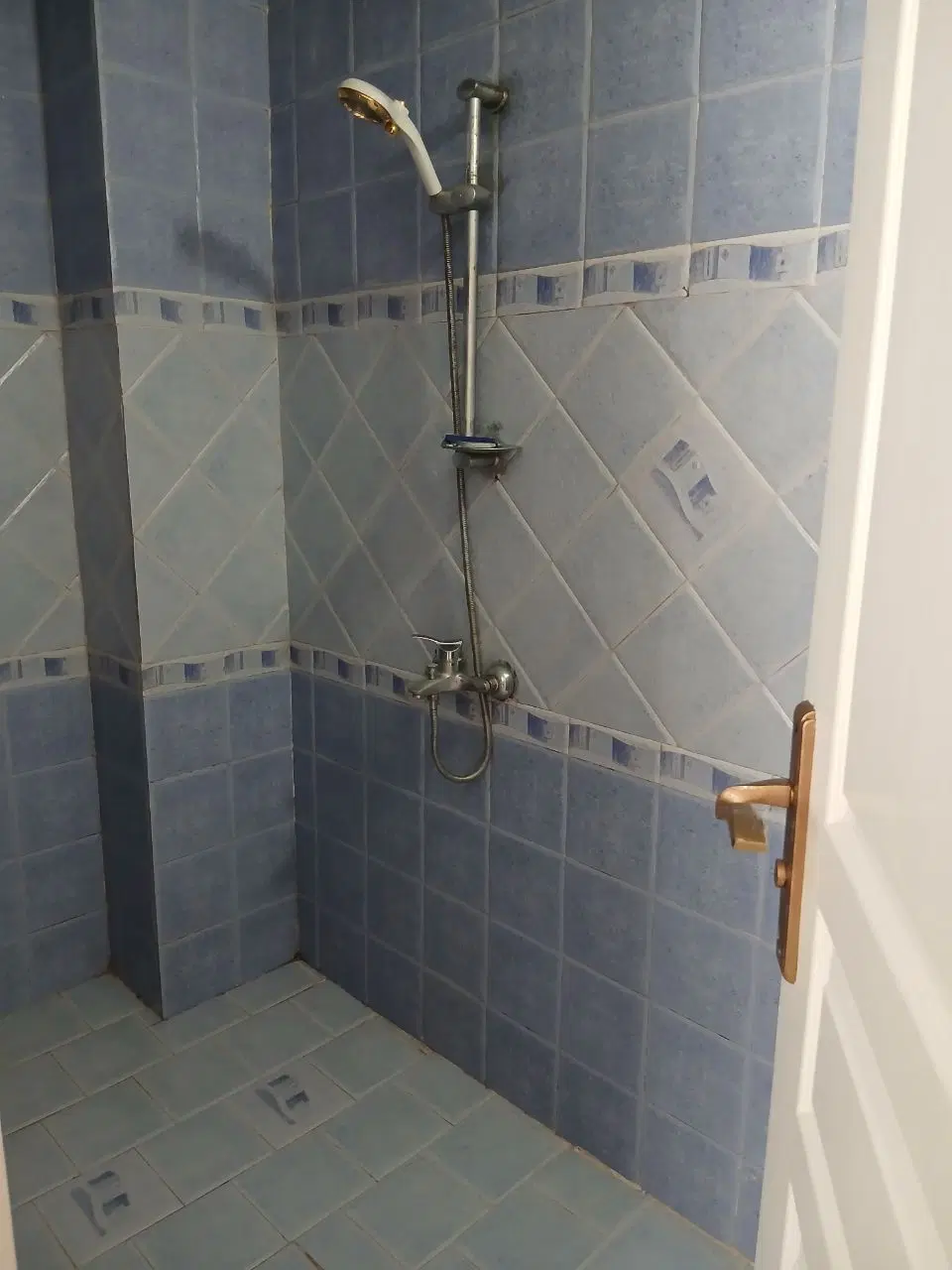 آپارتمان ۶۴ متری .اندیشه شهرک صدف