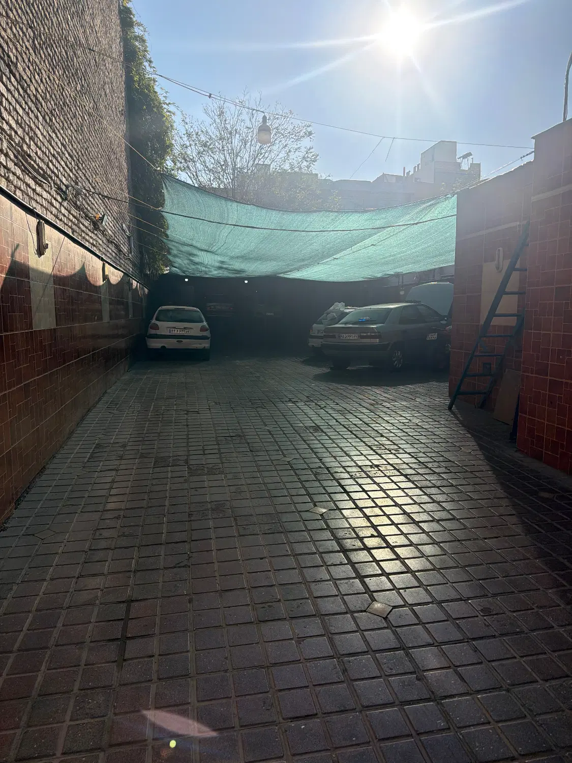 اجاره نصف گاراژ پیروزی موقیت عالی