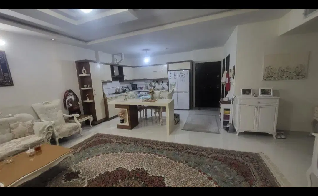 ۱۱۰ متر ۲ خواب اقدسیه ۵۳ فول امکانات کم واحد