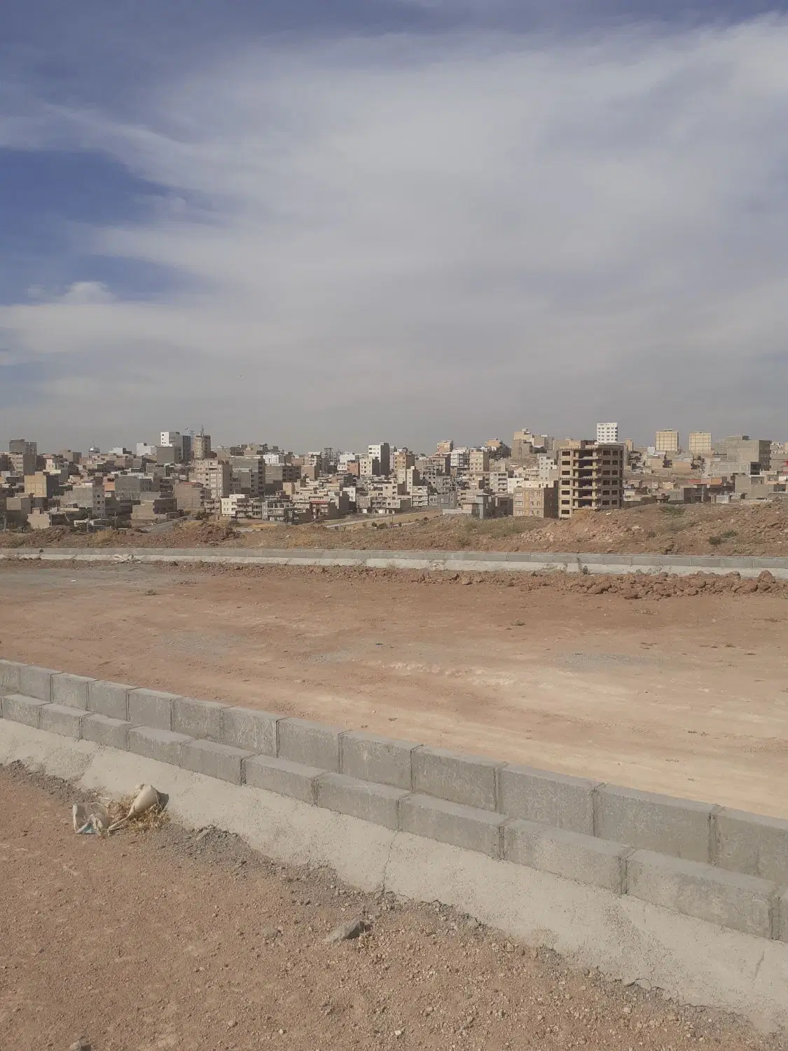 زمین عرفان یک خ آبشناسان