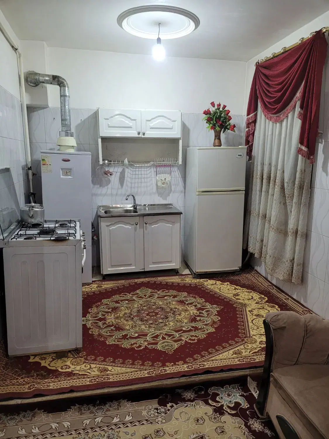 سویت آپارتمان دوخوابه تمام امکانات فول تخت دونفره