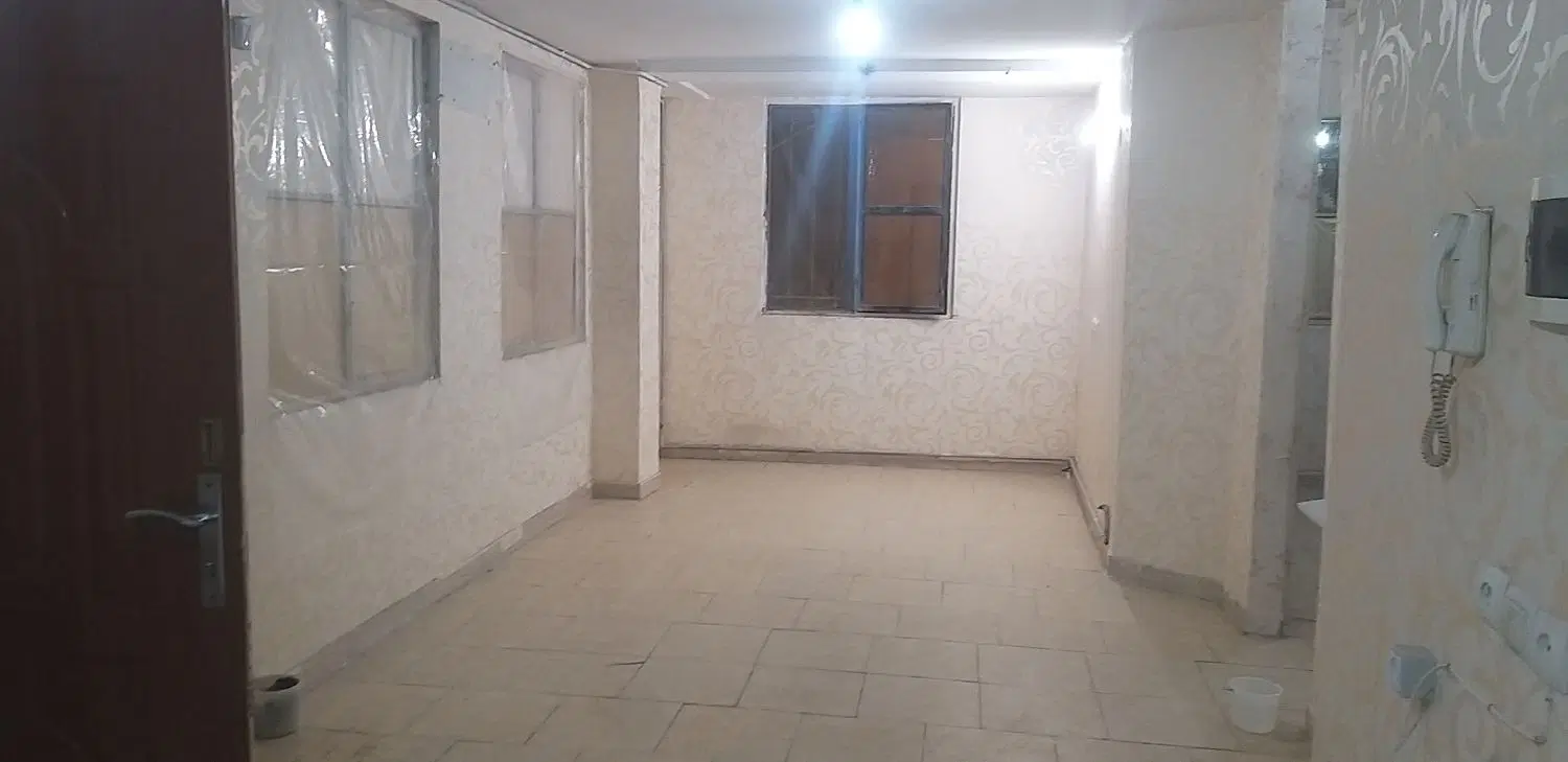 آپارتمان خوش نقشه ۶۱ متری