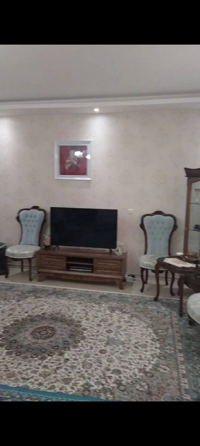 فروش واحد آپارتمان طبقه 1 از 4 در ابوطالب
