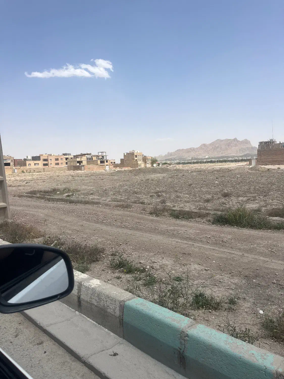 زمین تجاری ۶۰ متر خیابان بازارچه