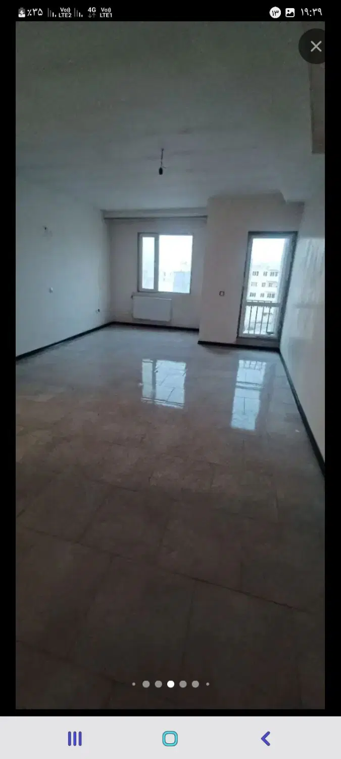 ۸۵متری دوخوابه با پارکینگ وانباری
