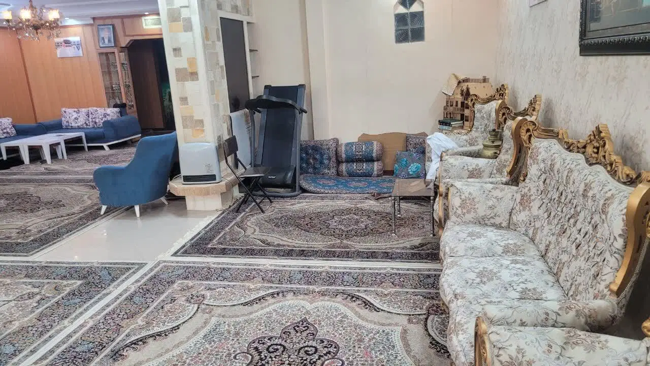 ۶۳ متری اول اندیشه یک خواب