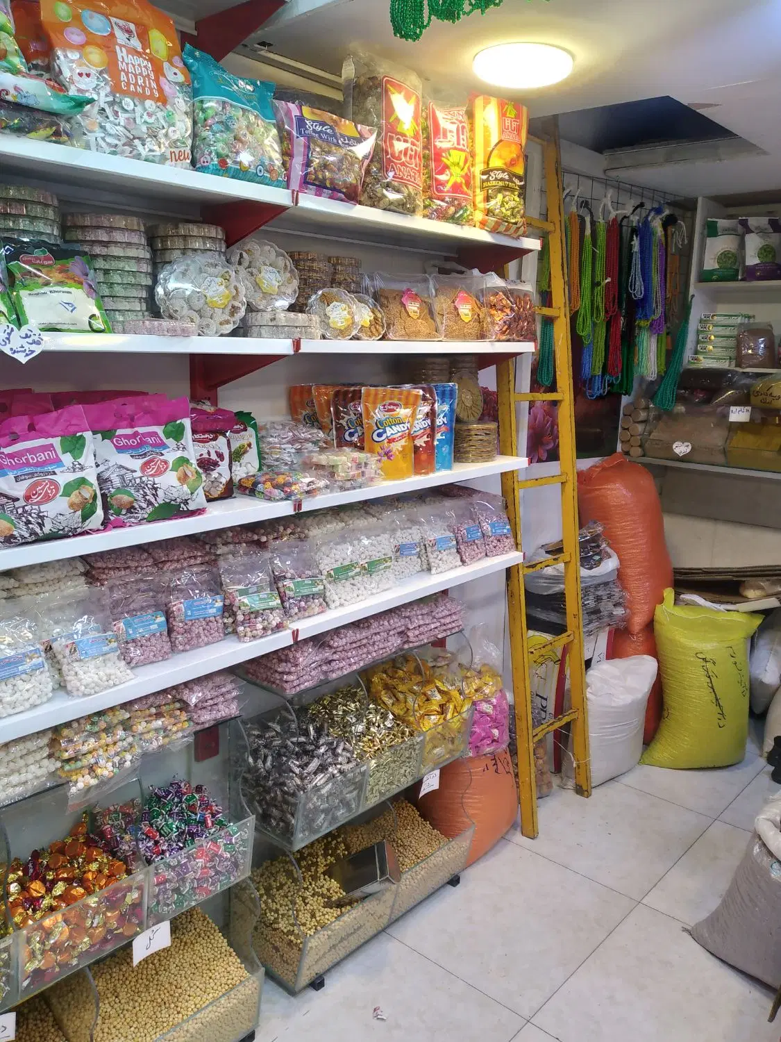 واگذاری مغازه خشکبار و زعفران