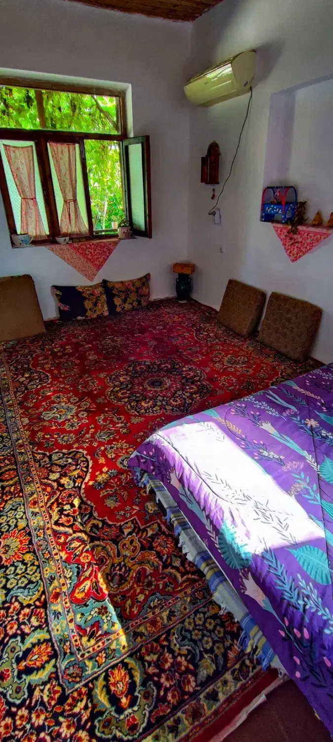 ویلا و خونه سنتی (بومگردی دیلمای)