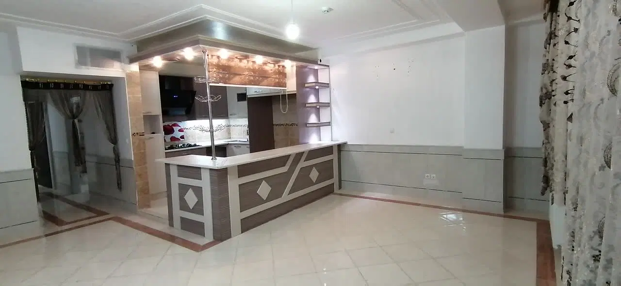 آپارتمان دو خواب 82متری خوش نقشه