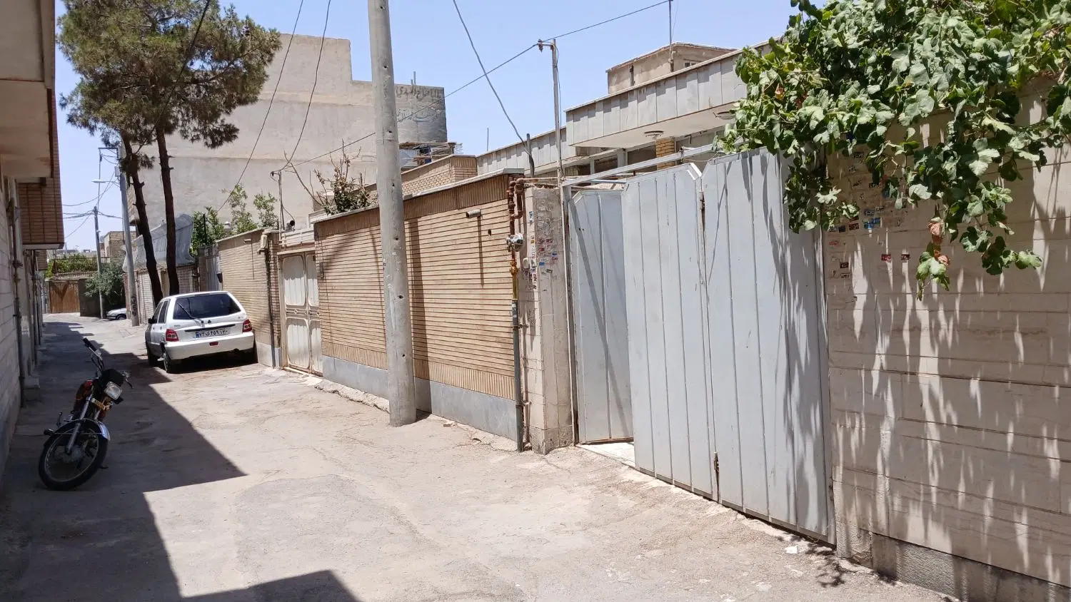 منزل ویلایی ۹۰ متری تک خواب اول خیابان معراج