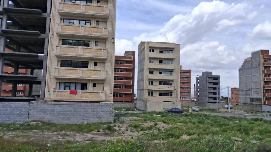 ۲۰۰ متر زمین مسکونی فردیس لاله