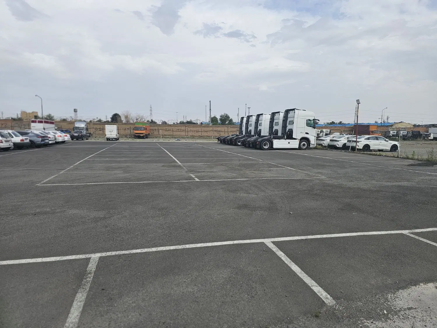 پارکینگ عمومی