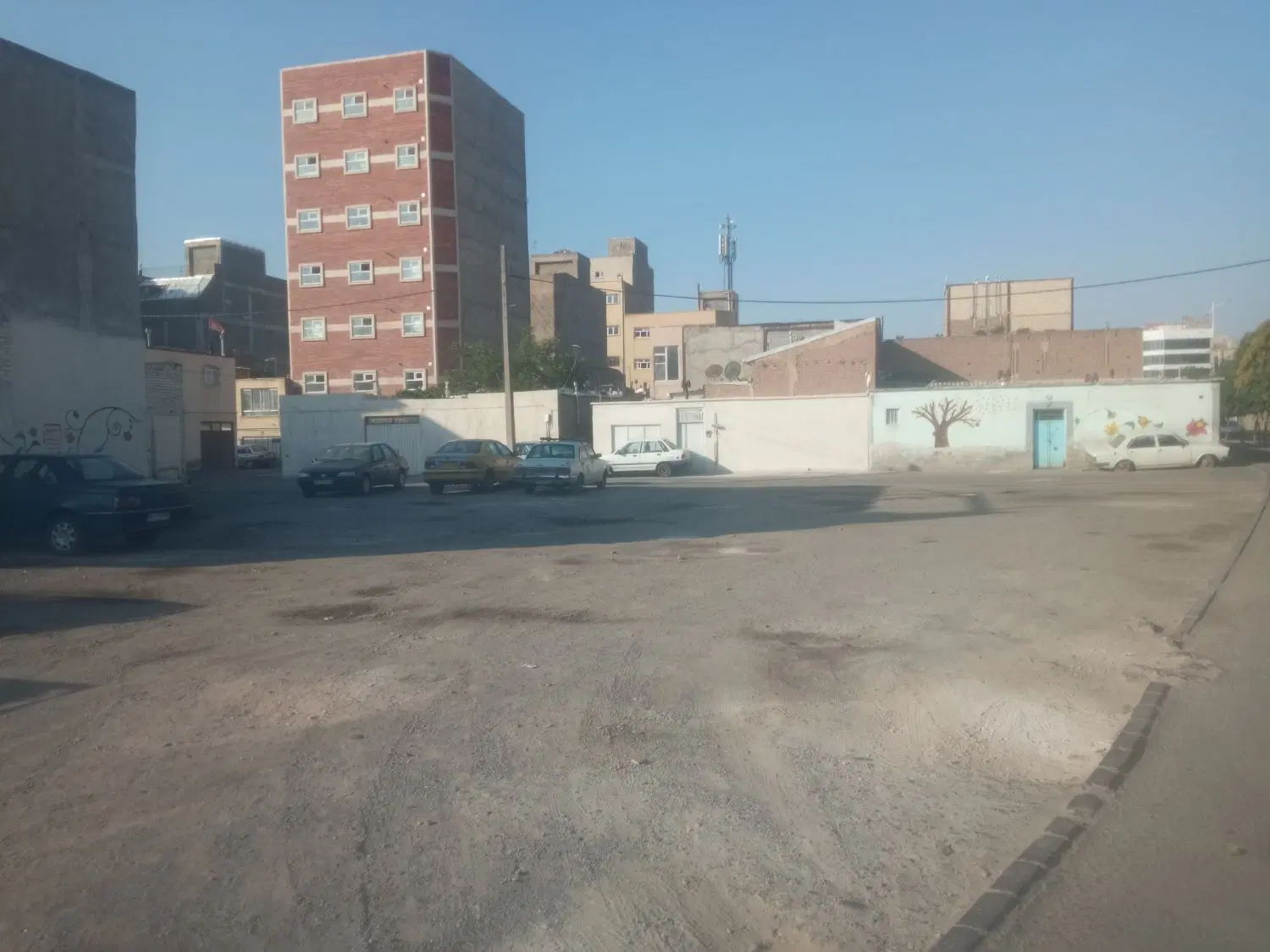 زمین حصار