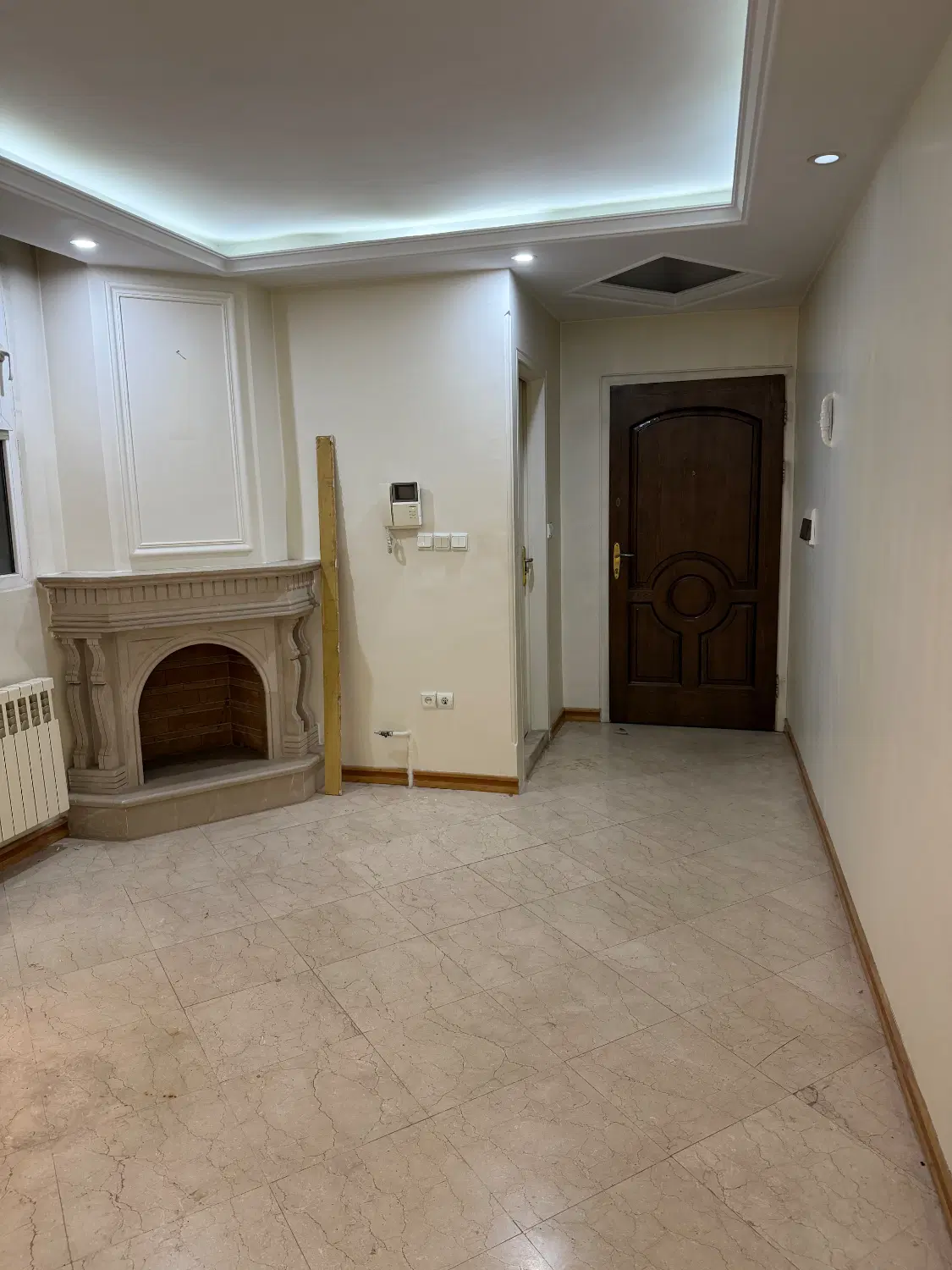 ۷۰ متری حسین آباد