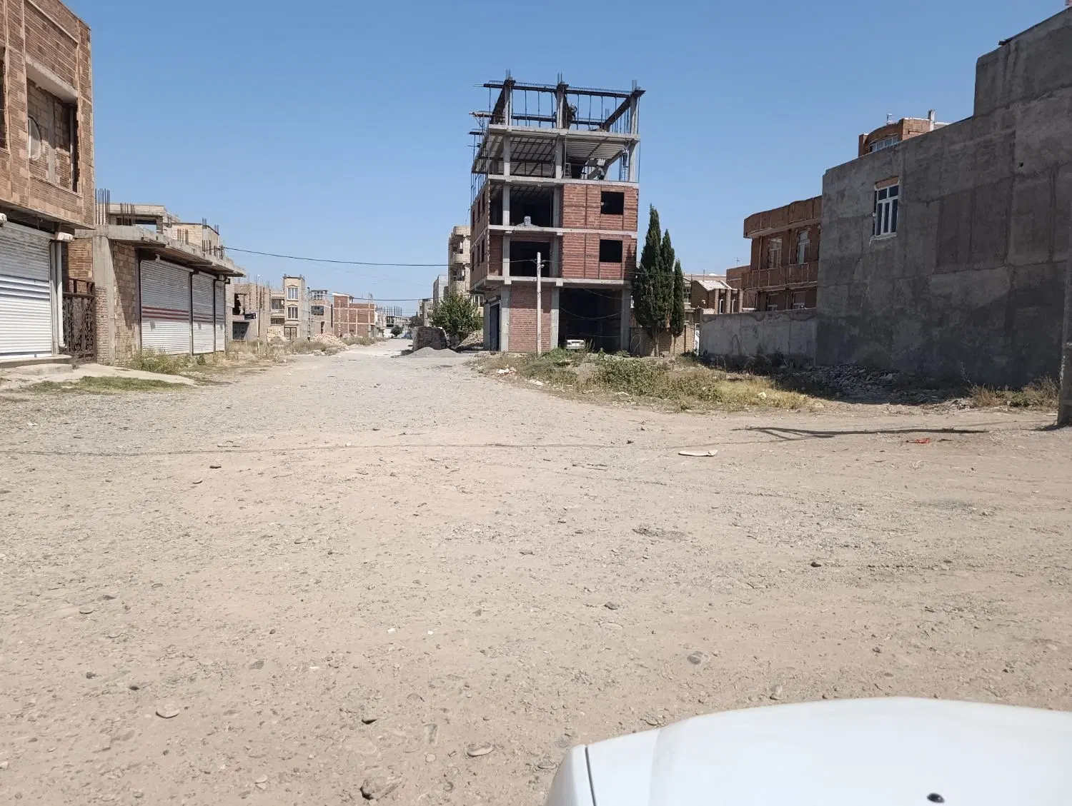 زمین تجاری مسکونی