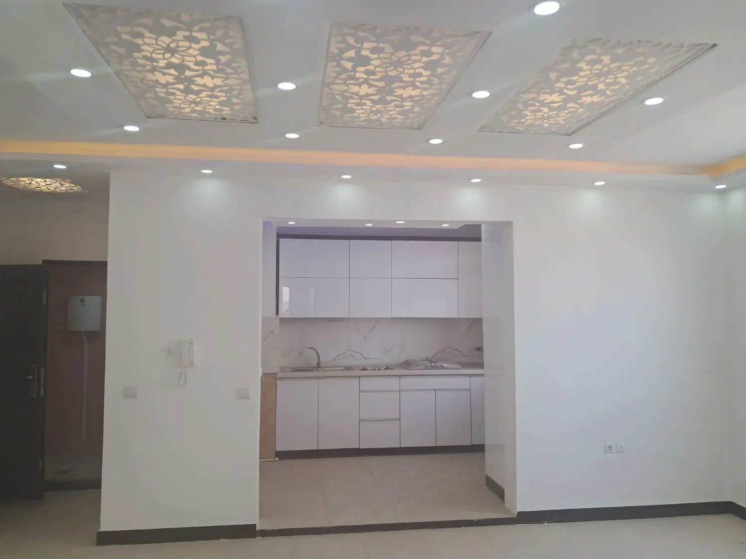 فروش اپارتمان شهرپرند پروژه ارش ارمه فاز۴