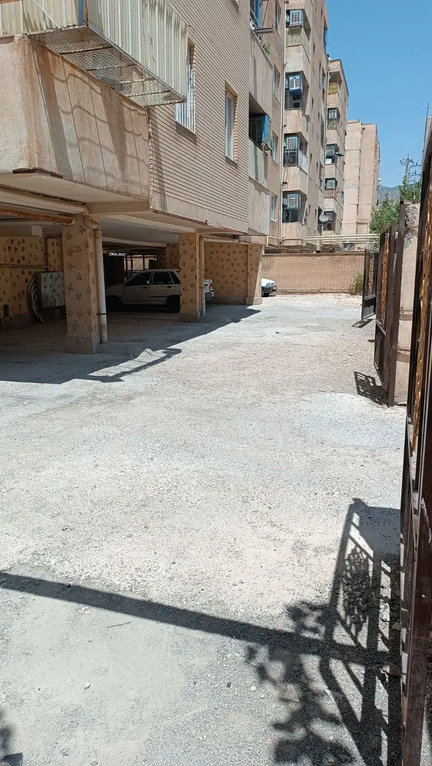 آپارتمان 93متر با پارکینگ رزمندگان تعاونی 26