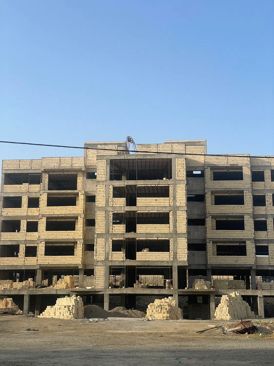 فروش آپارتمان 145 متری _ زیباشهر