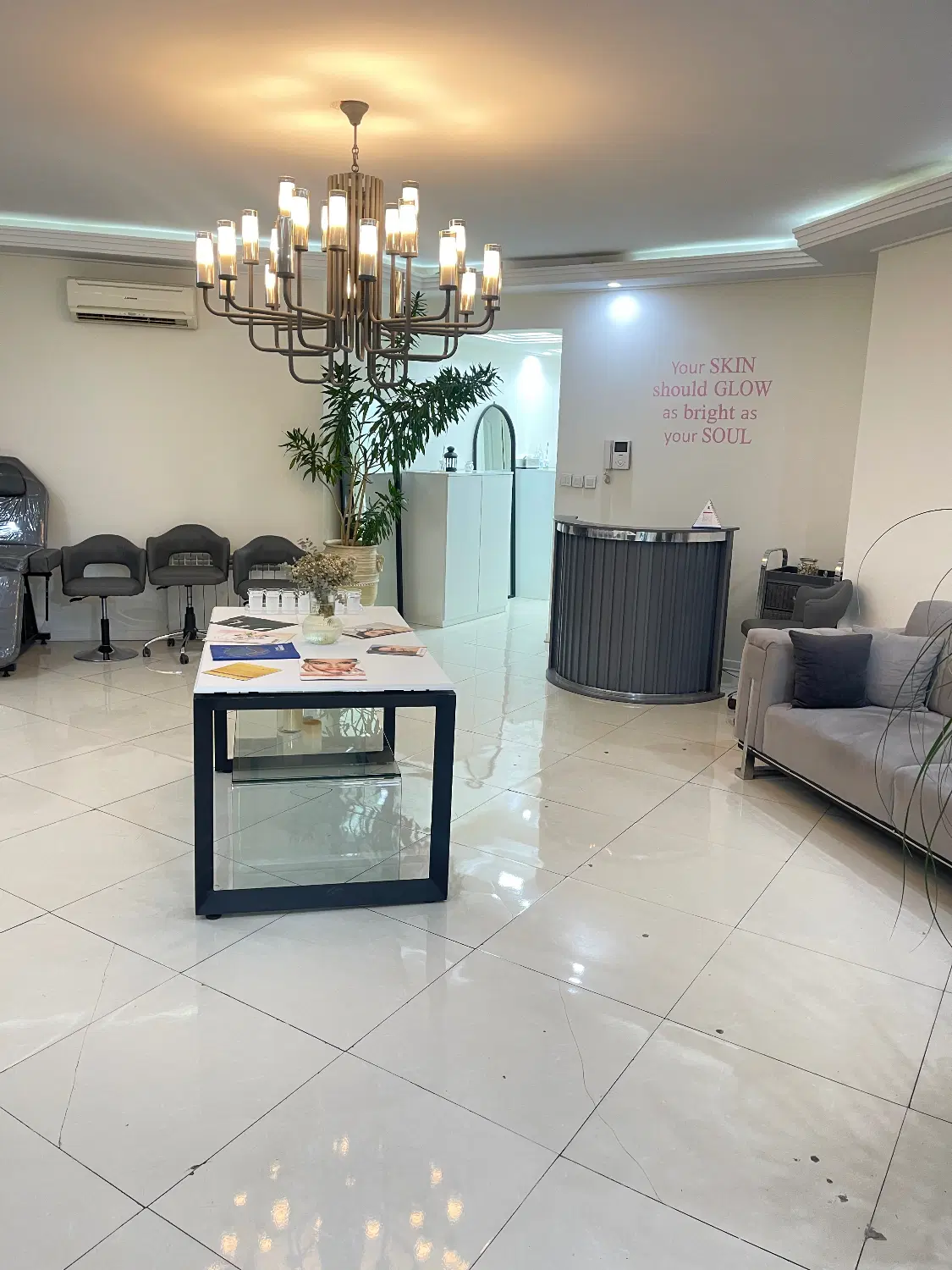 اجاره پارت تایم اتاق ۲۰ متر vip مطب نیاوران