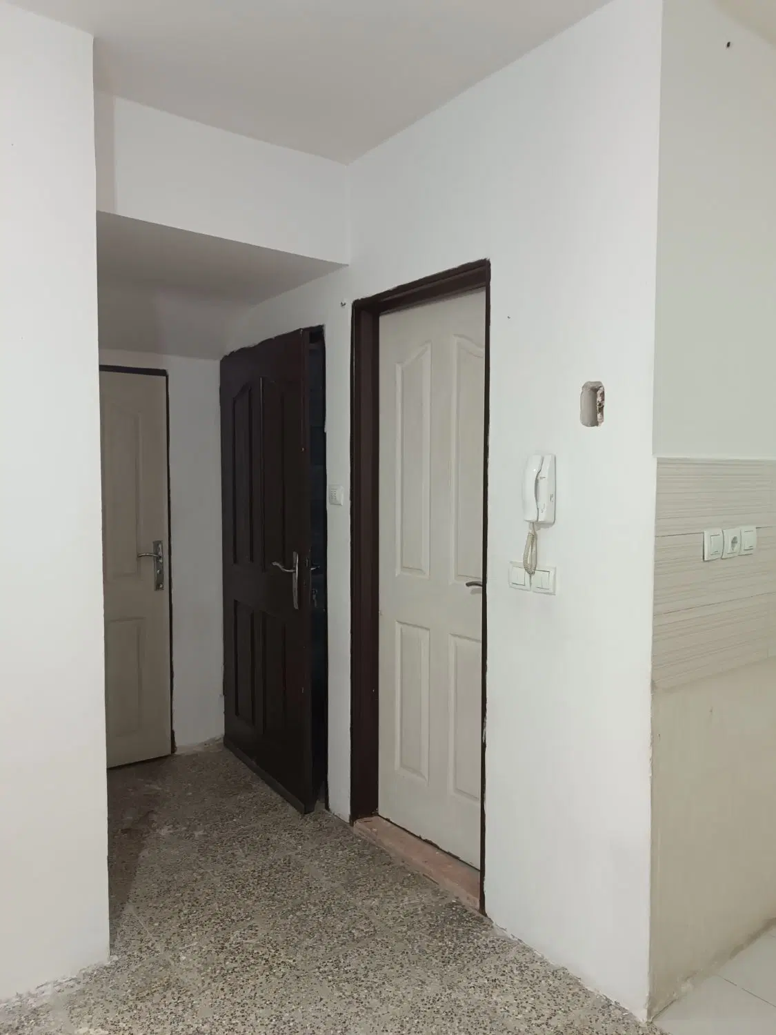 واحدهمکف۱۱۰متر زمین ۵۰مترساخت نوساز