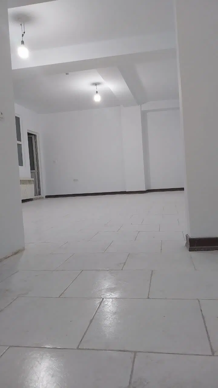 فروش آپارتمان ۱۱۰ متری بازسازی‌شده با پارکینگ
