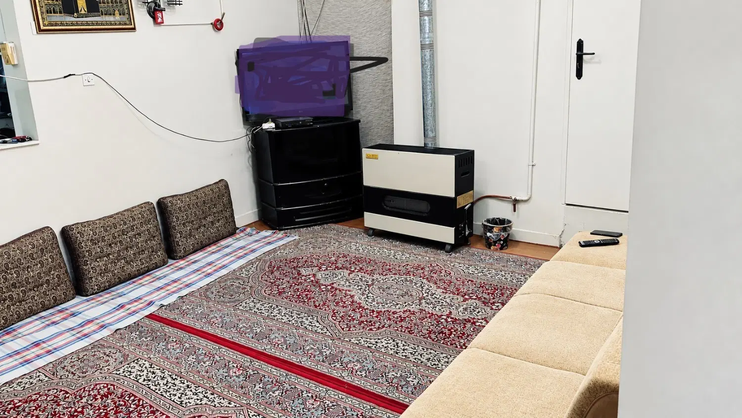 خانه ویلایی خانه سوم از خیابان اصلی