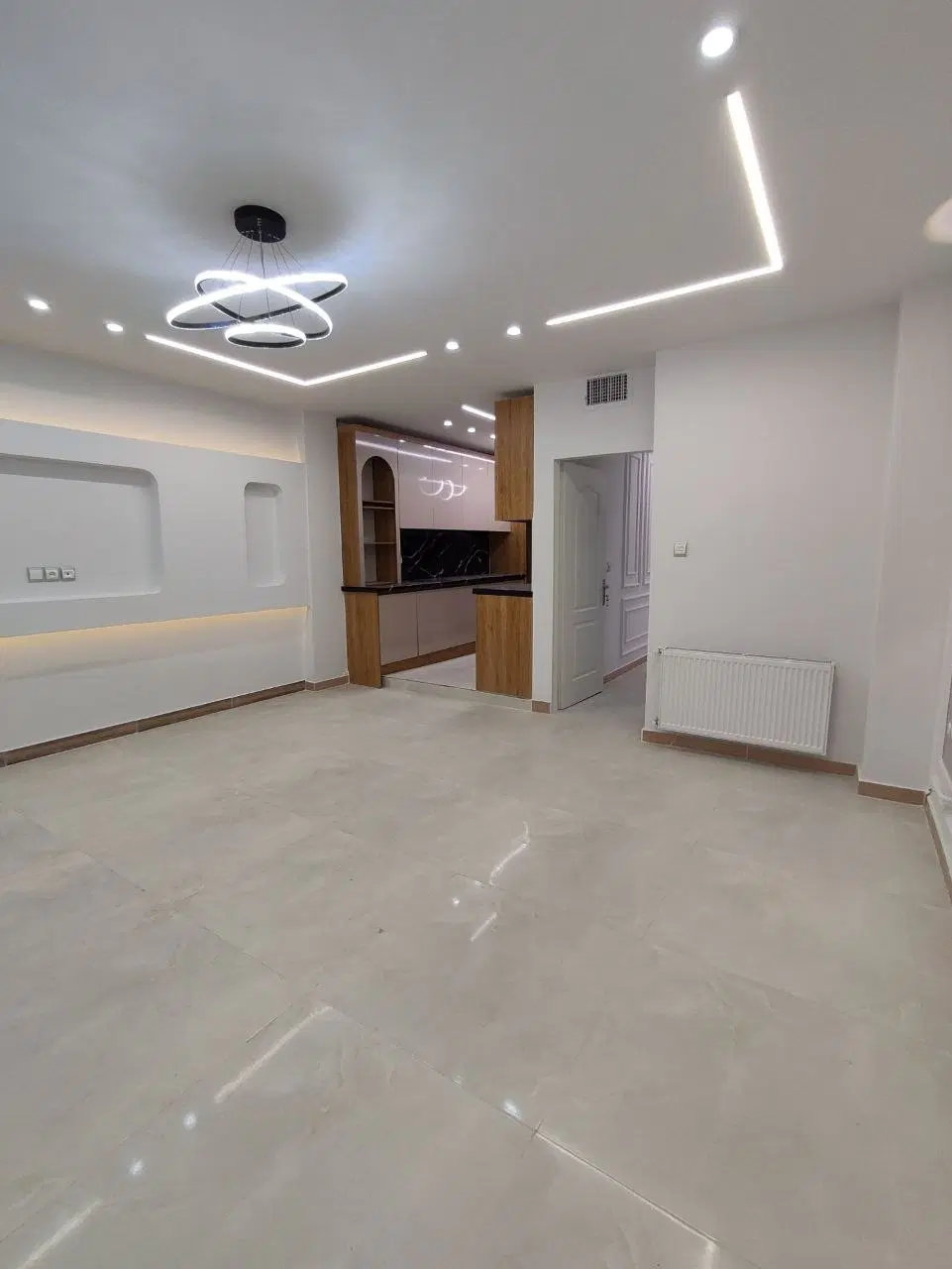 فروش ۶۰متری پارکینگ اختصاصی طبقه۲