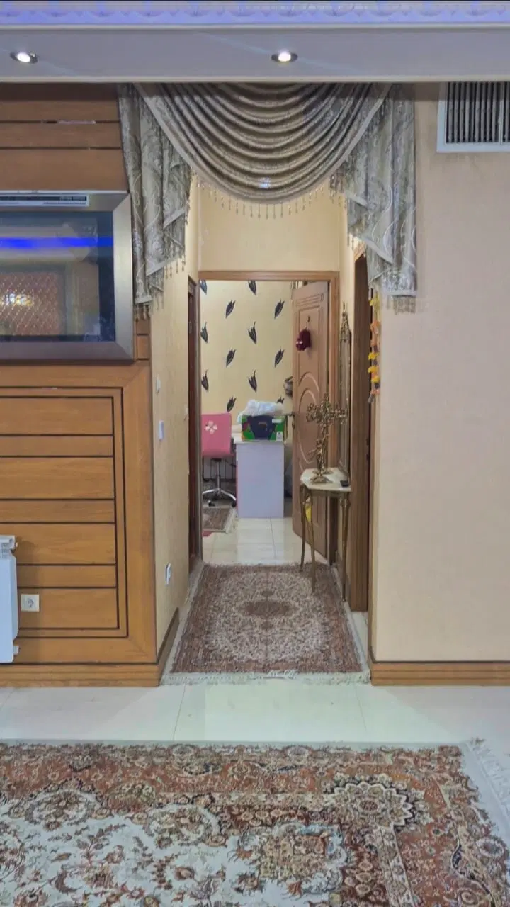 آپارتمان 220 متری_در حد ویلایی