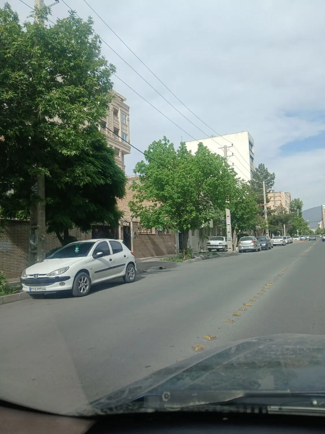 واحد اداری ۱۱۵ متر کرج مهرویلا بر درختی