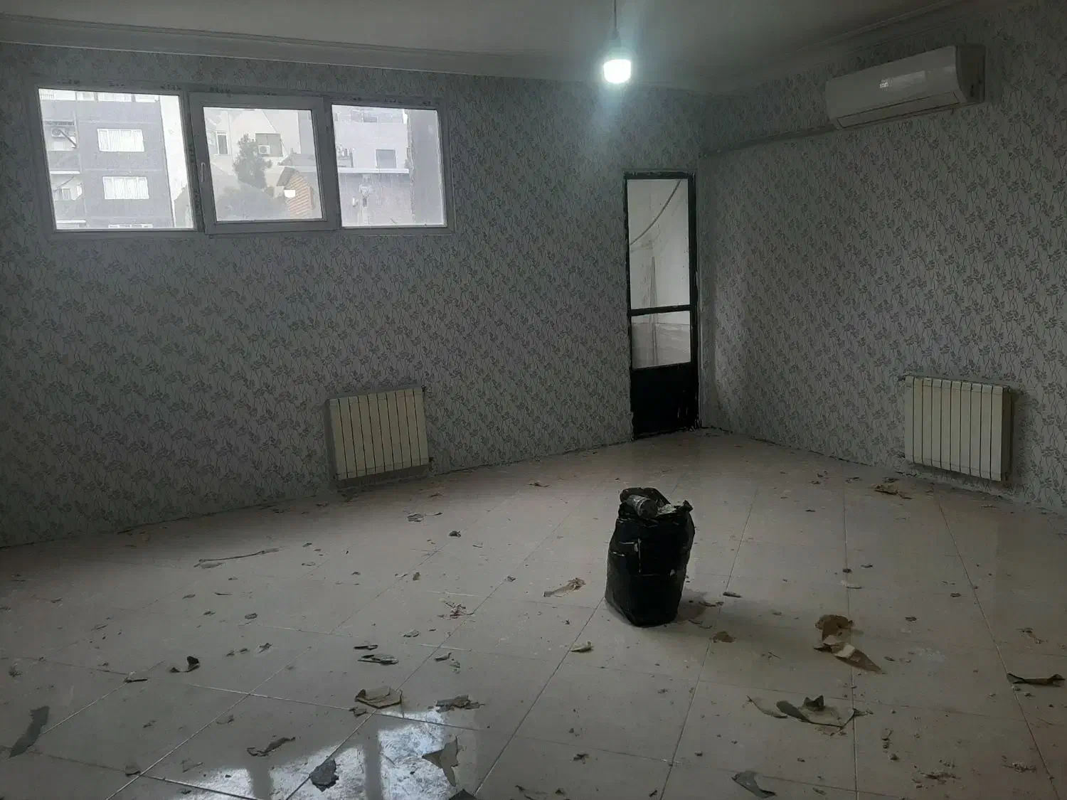 آپارتمان ۱۰۰ متری