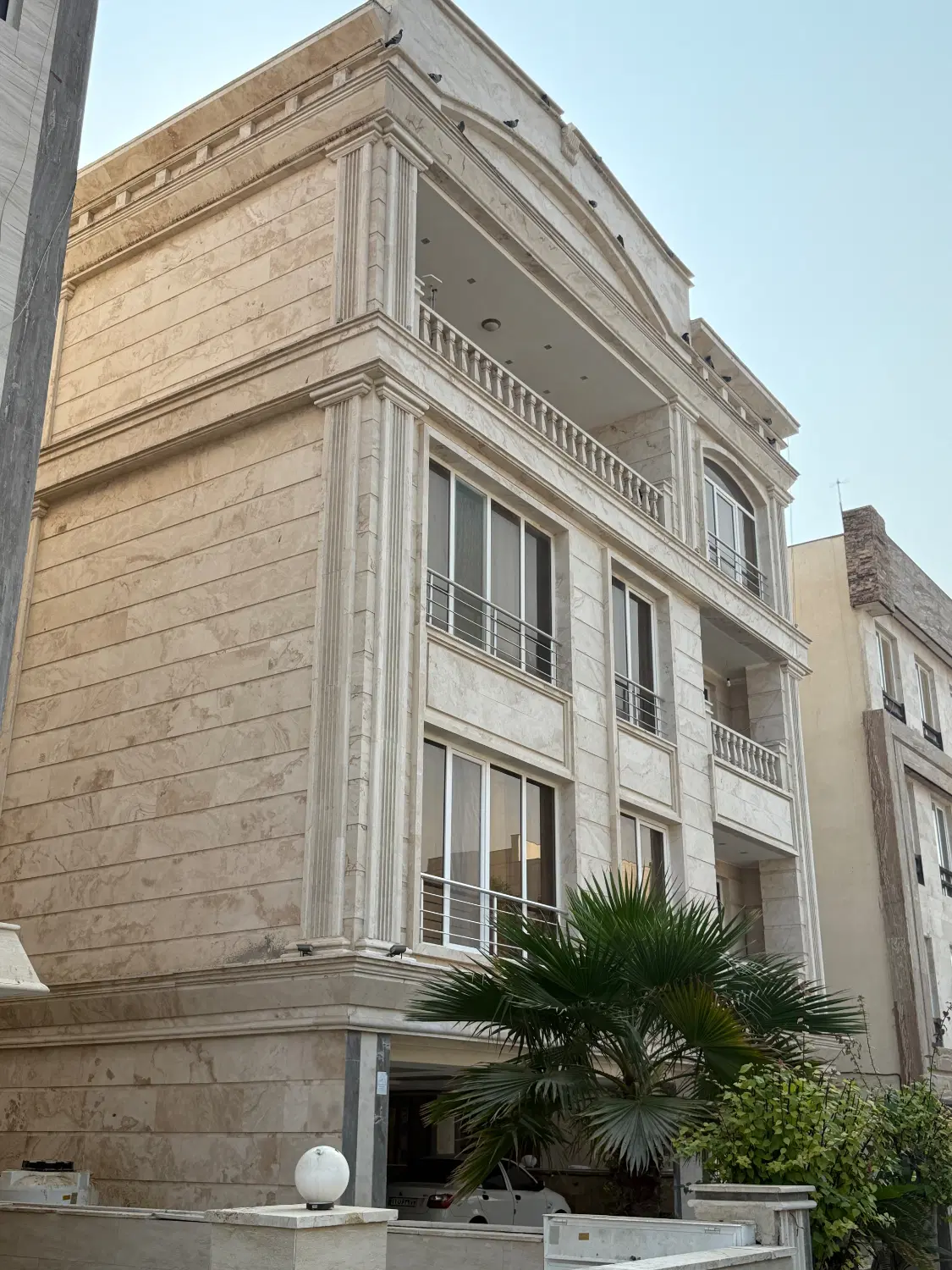 رهن و اجاره نوبنیاد۳ دو خواب ۹۰ متری ( خجسته )