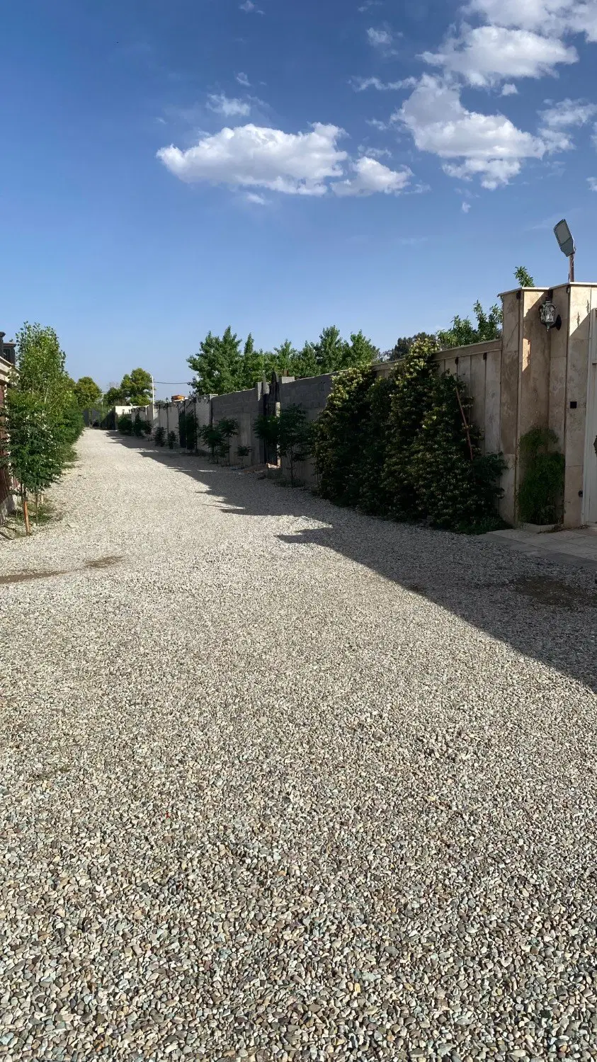 چهاردیواری 670 متر
