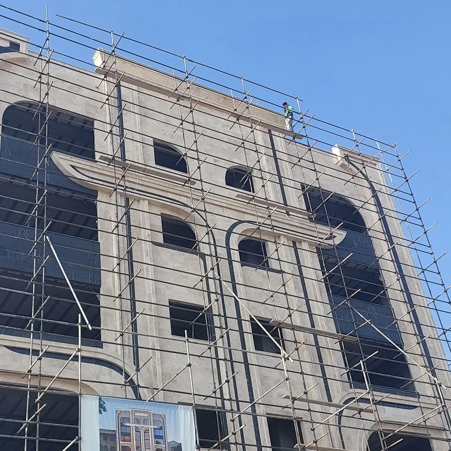 واحد نوساز ۱۱۵ متری  بر شاه ابادی