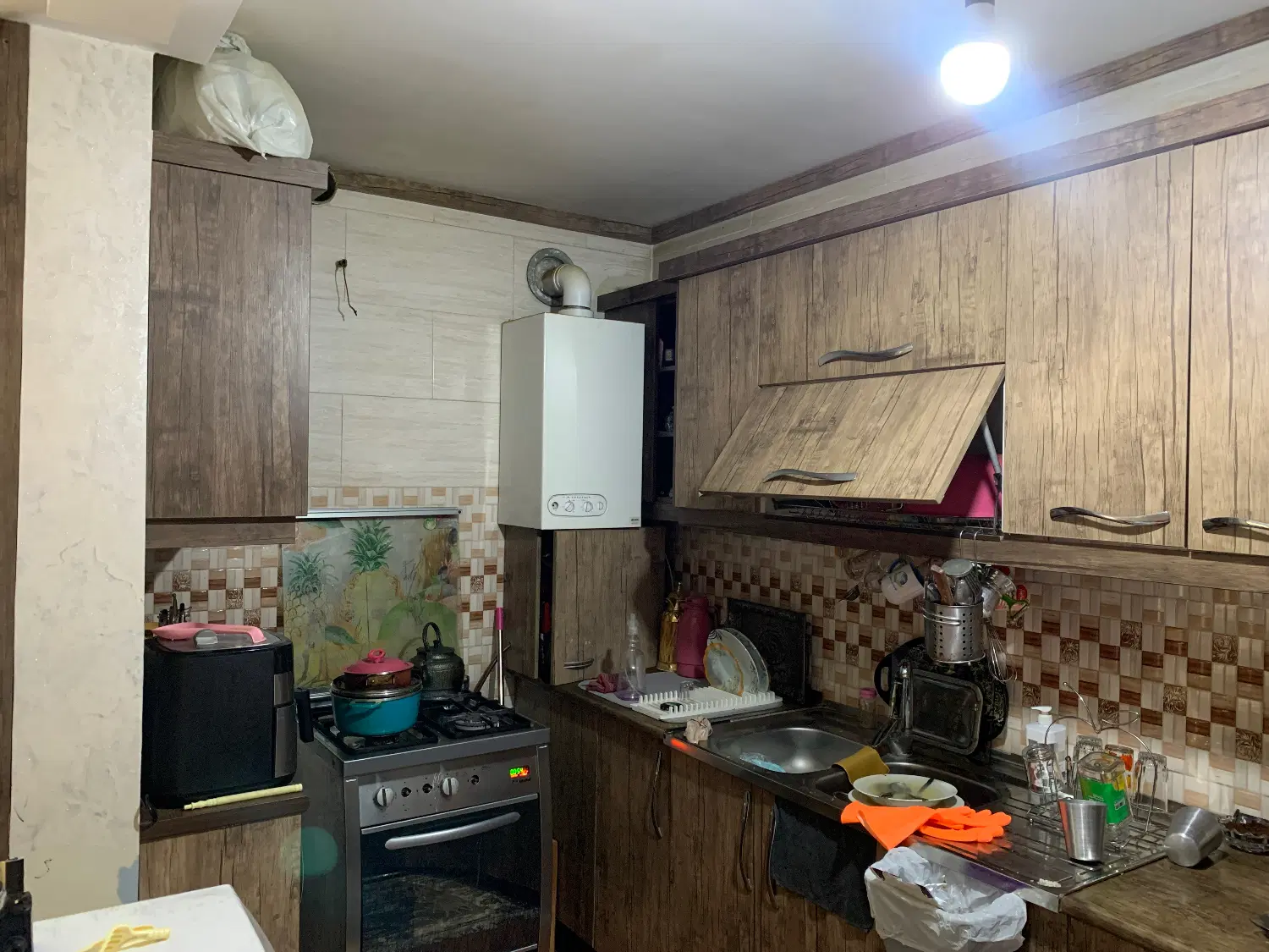 ویلایی ۲۰۰ متر زمین ۲ طبقه