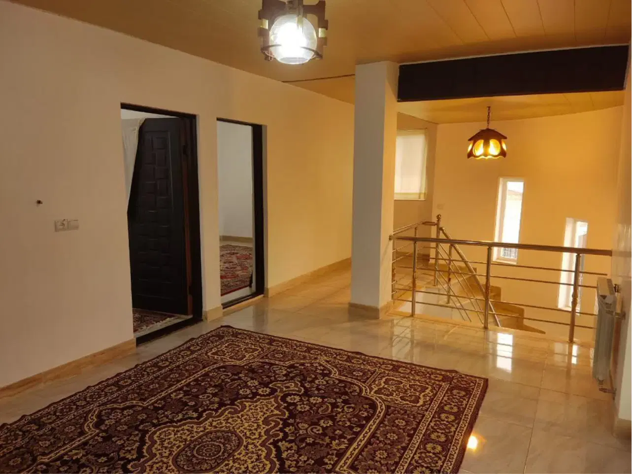 اجاره خانه ۳۰۰ متری سه‌نبش آفتابگیر و پرنور
