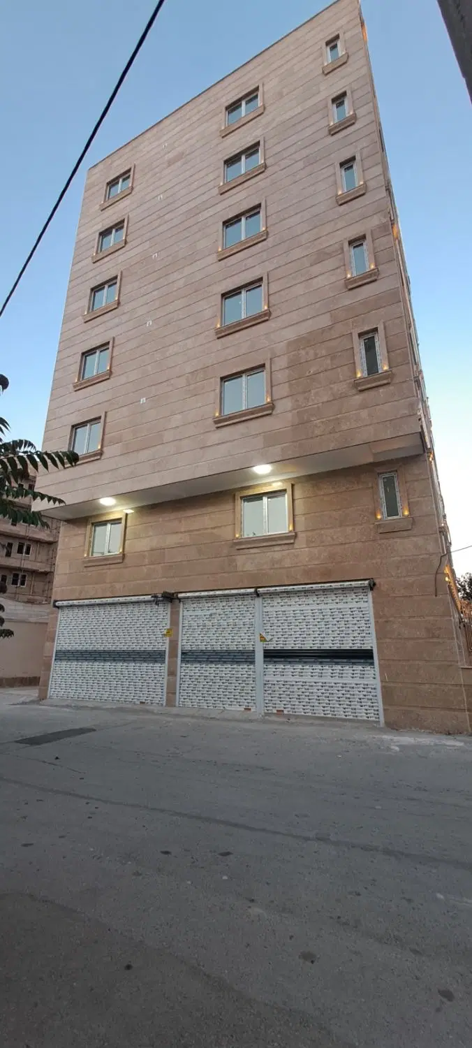 فروش واحد ۱۳۰ متر فرهنگیان