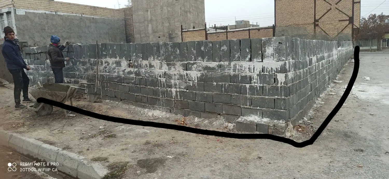 زمین به مساحت ۱۴۷ متر