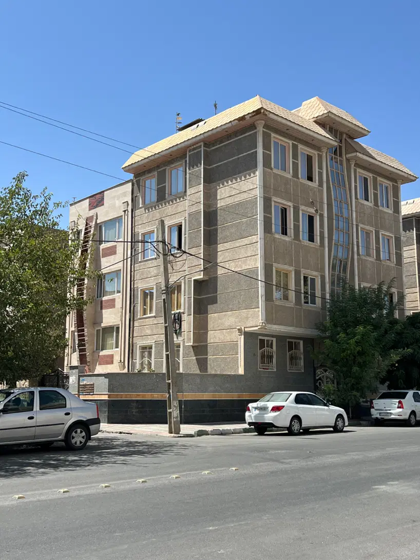 ۵۸ متر موسی آباد با پارکینگ ، ۲خوابه